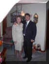 joe_and_mum.jpg (34822 bytes)